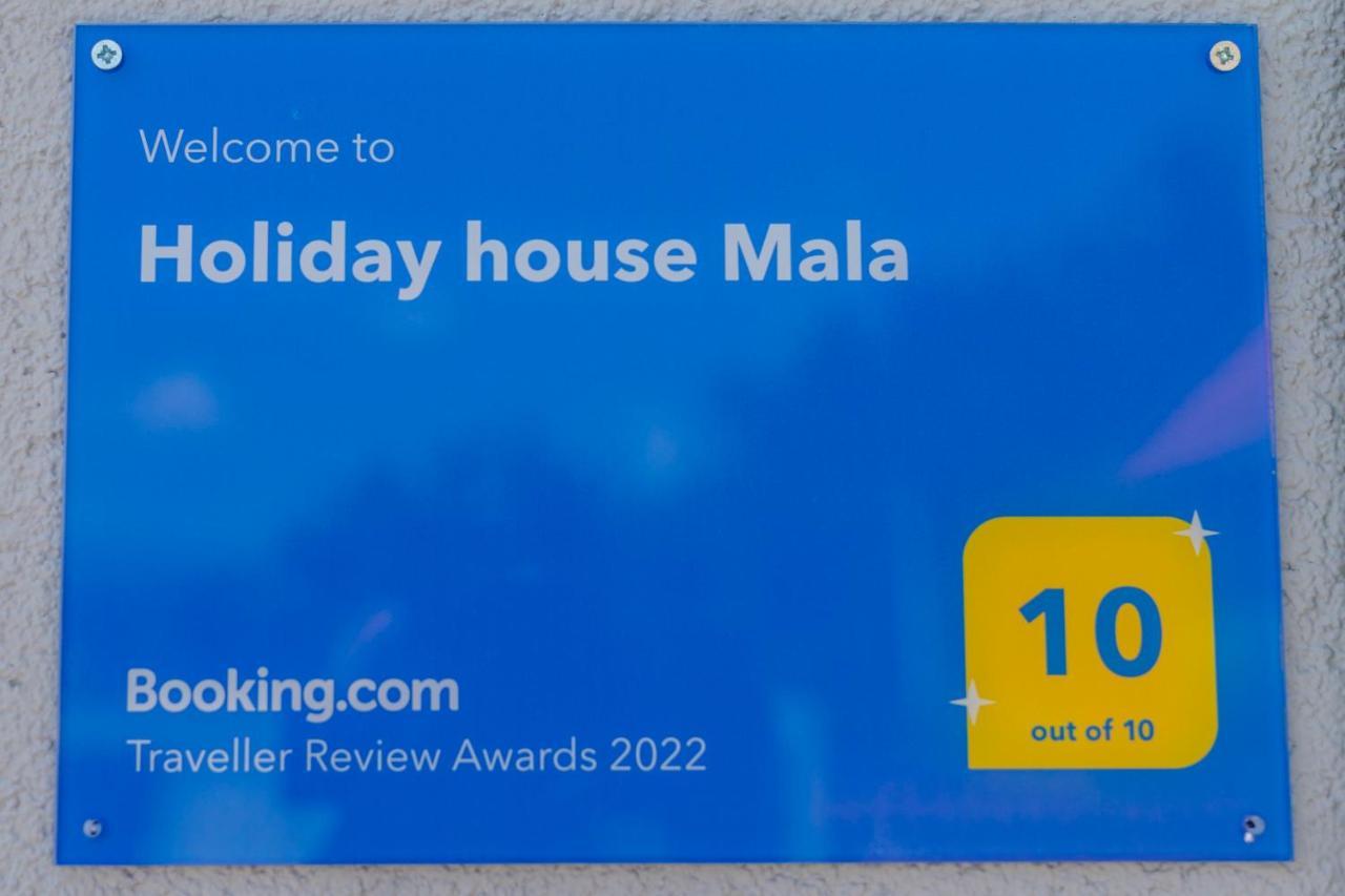 Holiday House Mala Sinj Esterno foto