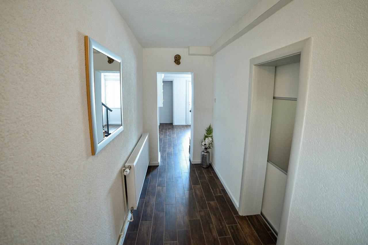 Holiday House Mala Sinj Esterno foto